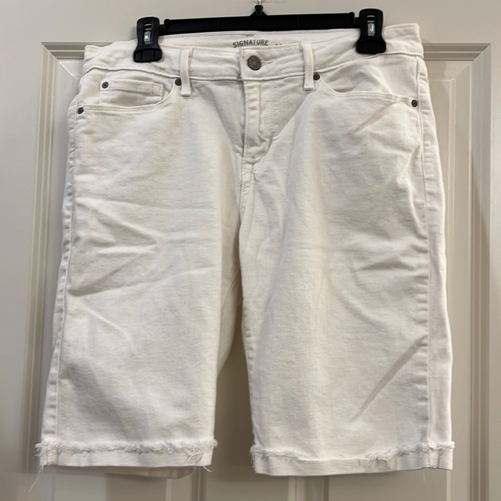 Levi’s ladies jean shorts